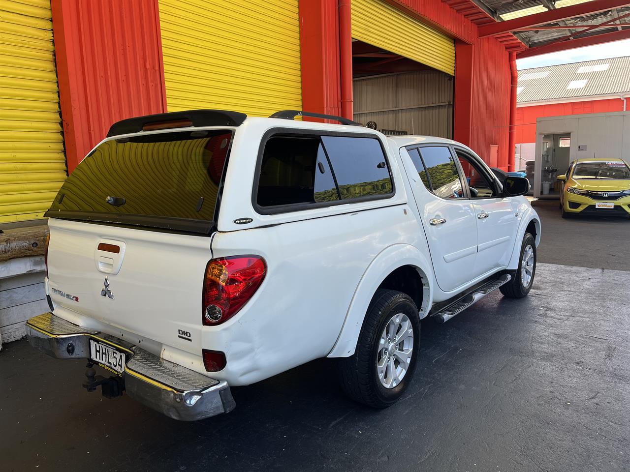 2014 Mitsubishi Triton