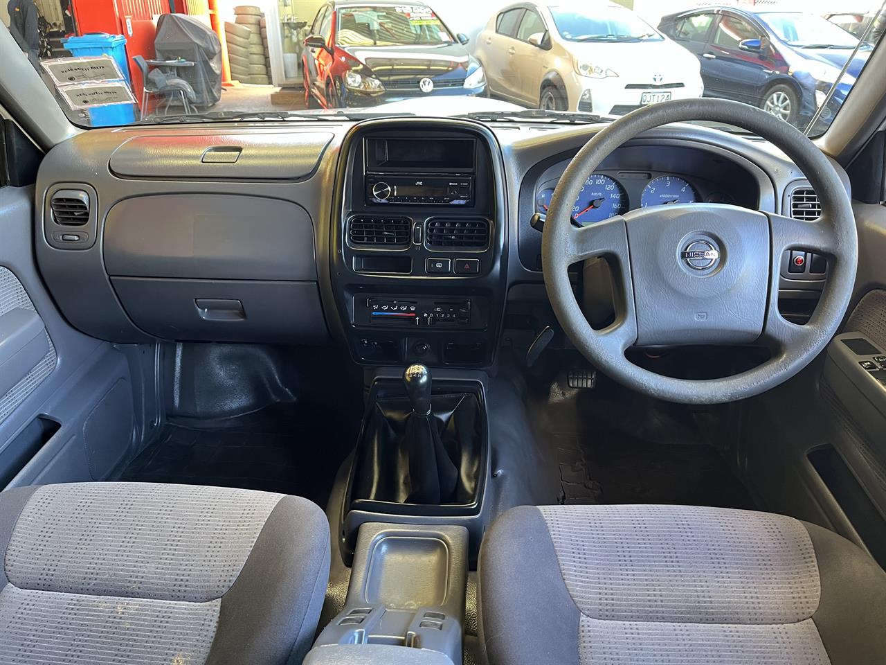 2003 Nissan Navara