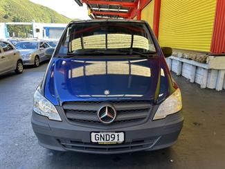 2012 Mercedes-Benz VITO - Thumbnail