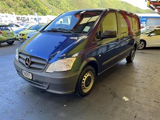 2012 Mercedes-Benz VITO - Thumbnail