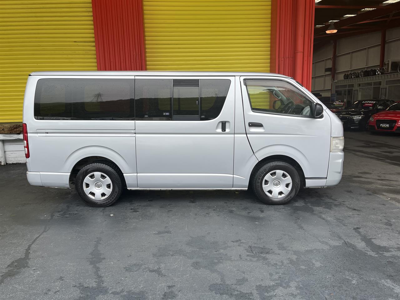 2009 Toyota Hiace