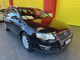 2009 Volkswagen Passat - Thumbnail