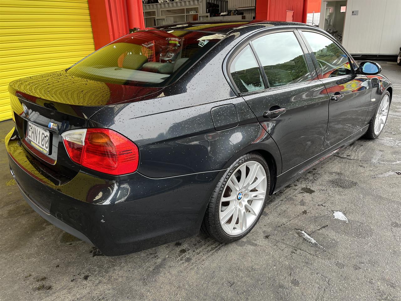 2007 BMW 320i