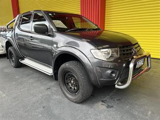 2013 Mitsubishi Triton - Thumbnail