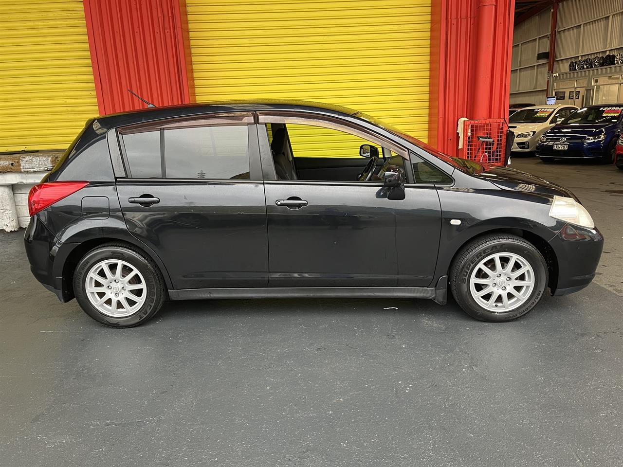 2006 Nissan Tiida