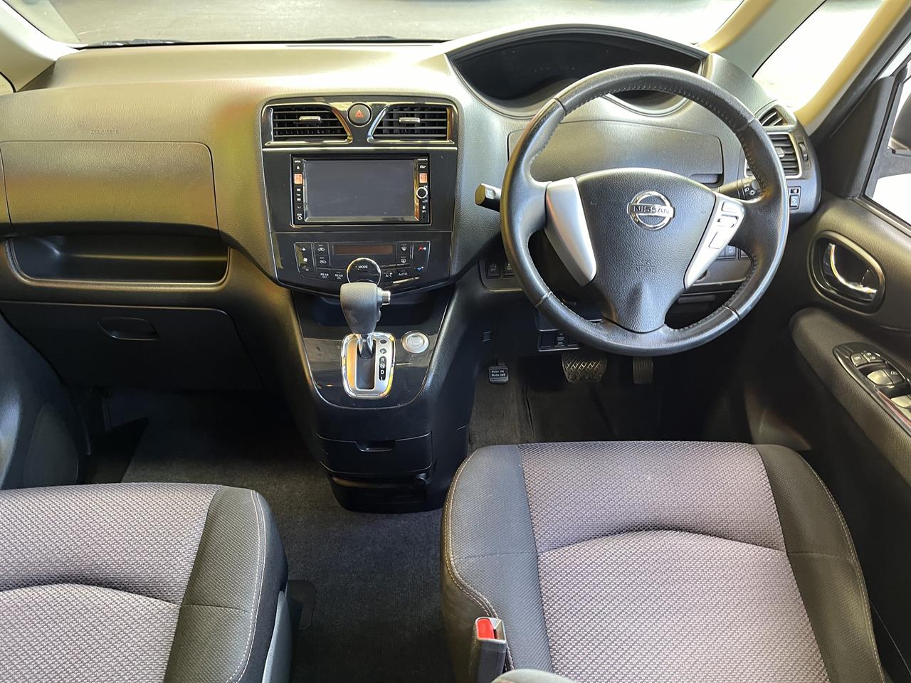 2013 Nissan Serena