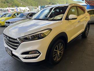 2015 Hyundai TUCSON - Thumbnail