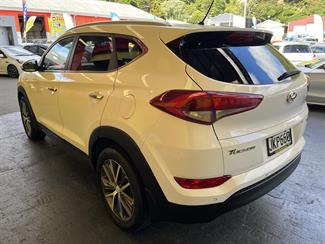 2015 Hyundai TUCSON - Thumbnail