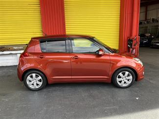 2007 Suzuki Swift - Thumbnail