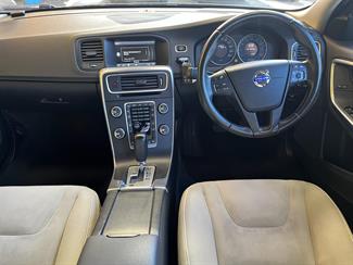 2011 Volvo S60 - Thumbnail