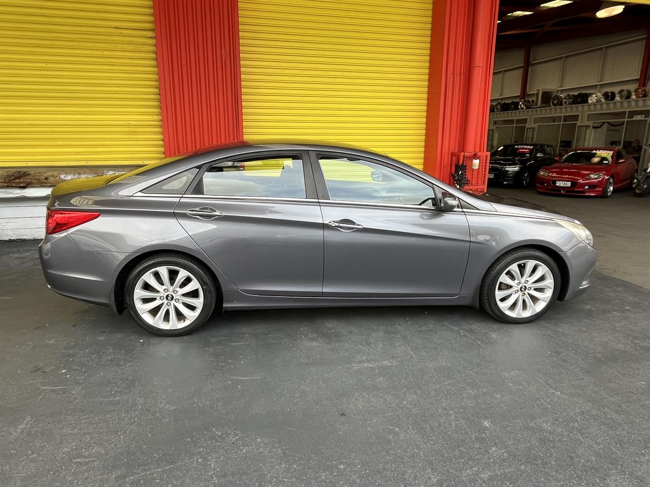 2011 Hyundai I45