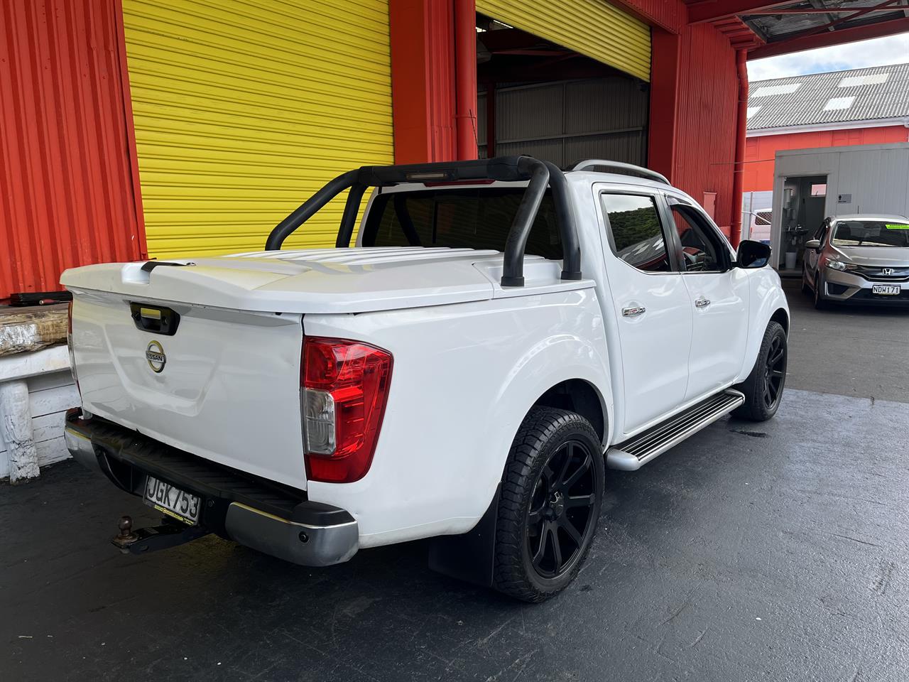 2015 Nissan Navara