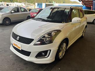 2014 Suzuki Swift - Thumbnail