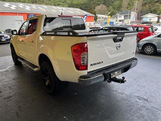 2019 Nissan Navara - Thumbnail