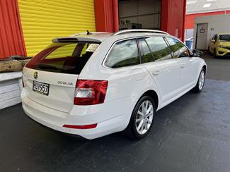 2014 Skoda OCTAVIA - Thumbnail