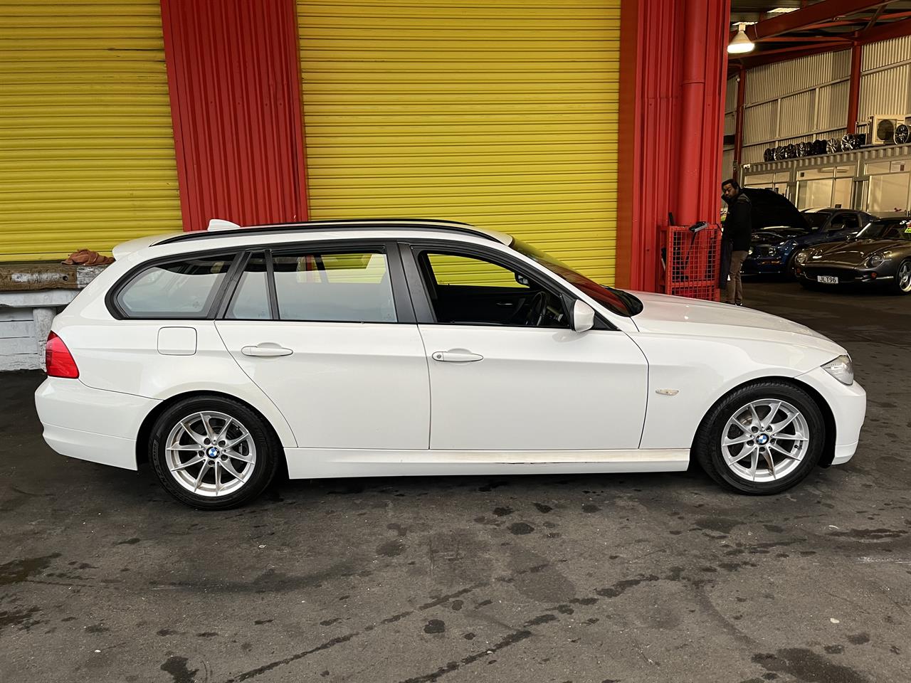 2012 BMW 320i