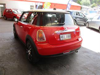 2009 Mini Cooper - Thumbnail