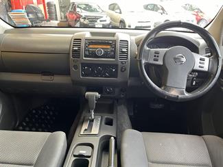 2011 Nissan Navara - Thumbnail