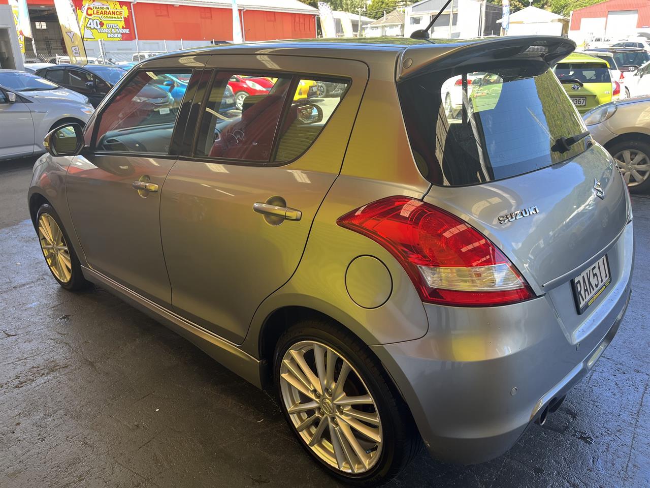 2012 Suzuki Swift