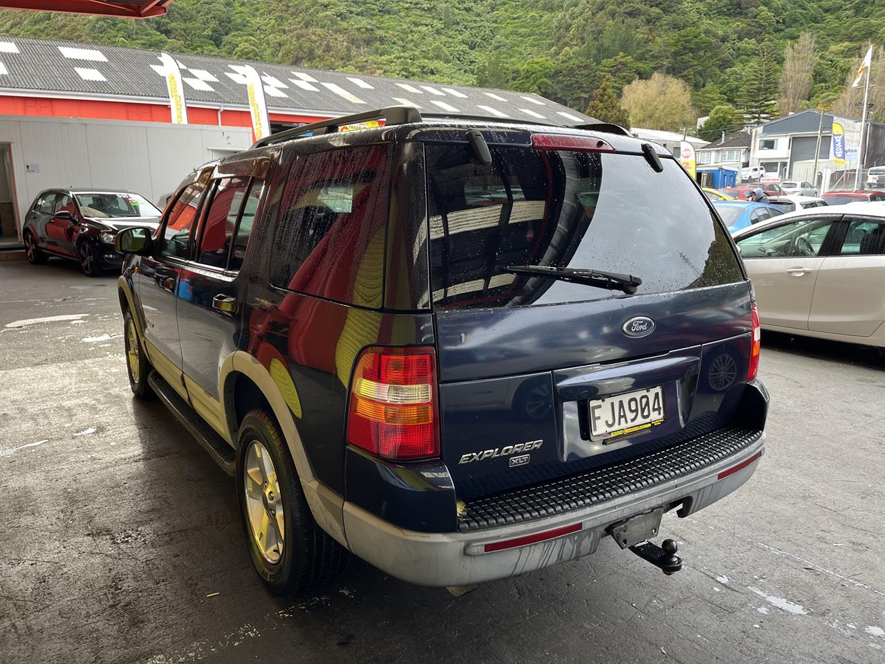 2003 Ford Explorer