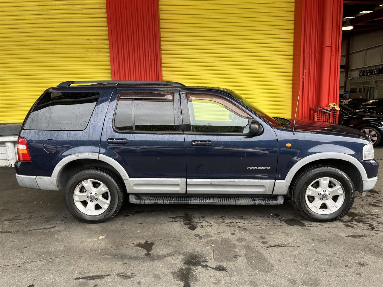 2003 Ford Explorer