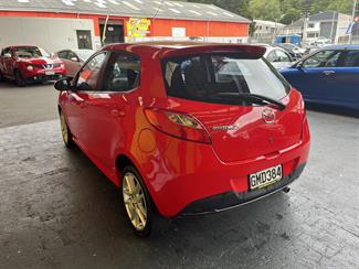 2012 Mazda 2 - Thumbnail