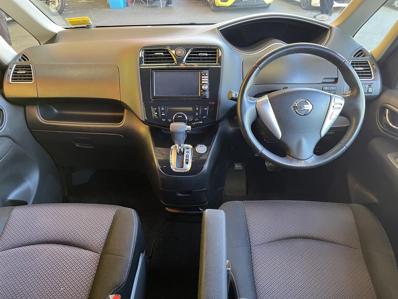 2012 Nissan Serena