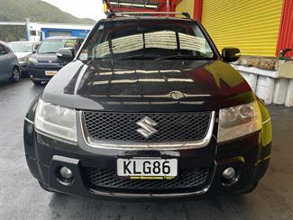 2009 Suzuki Escudo - Thumbnail