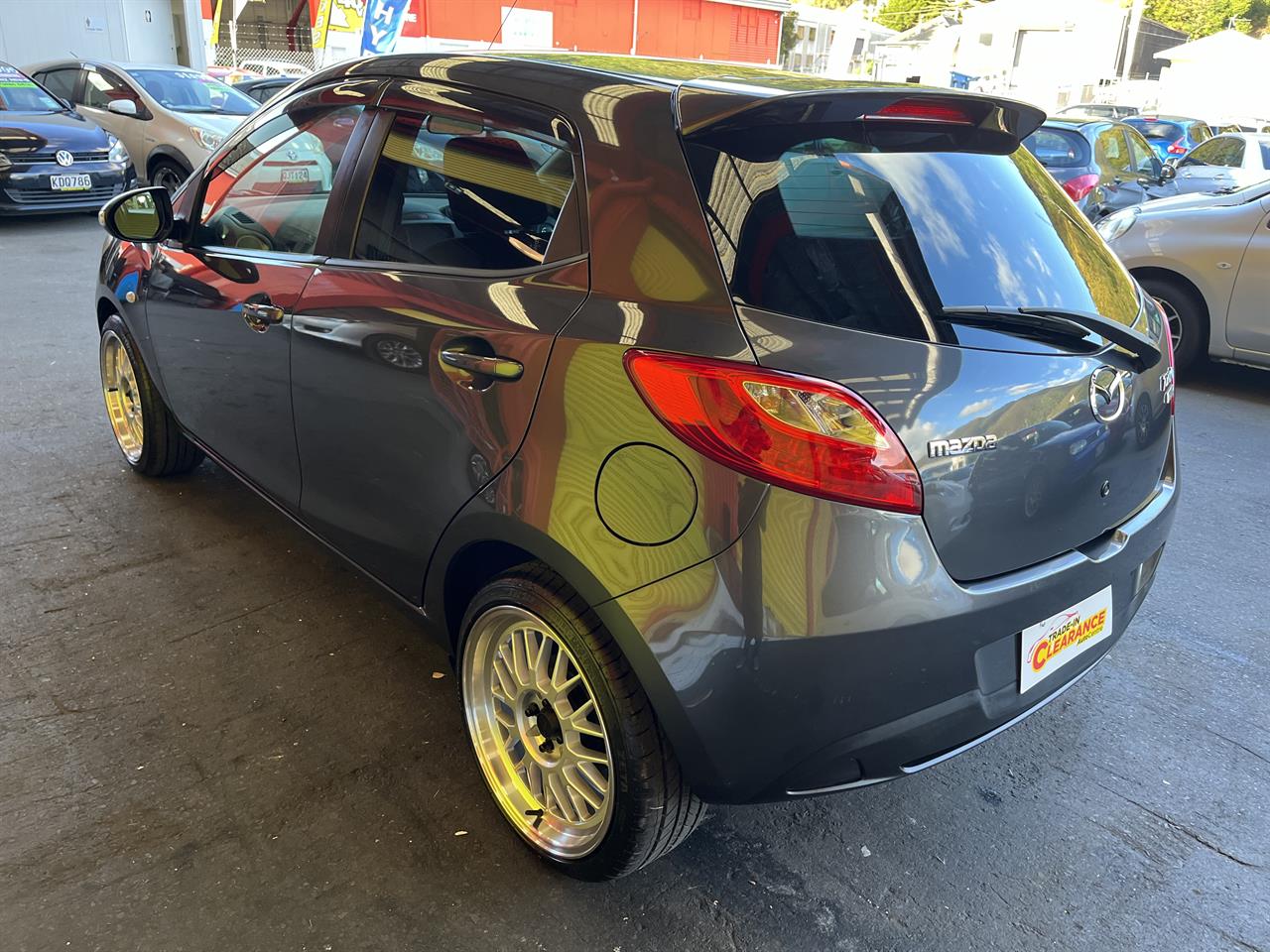 2013 Mazda Demio