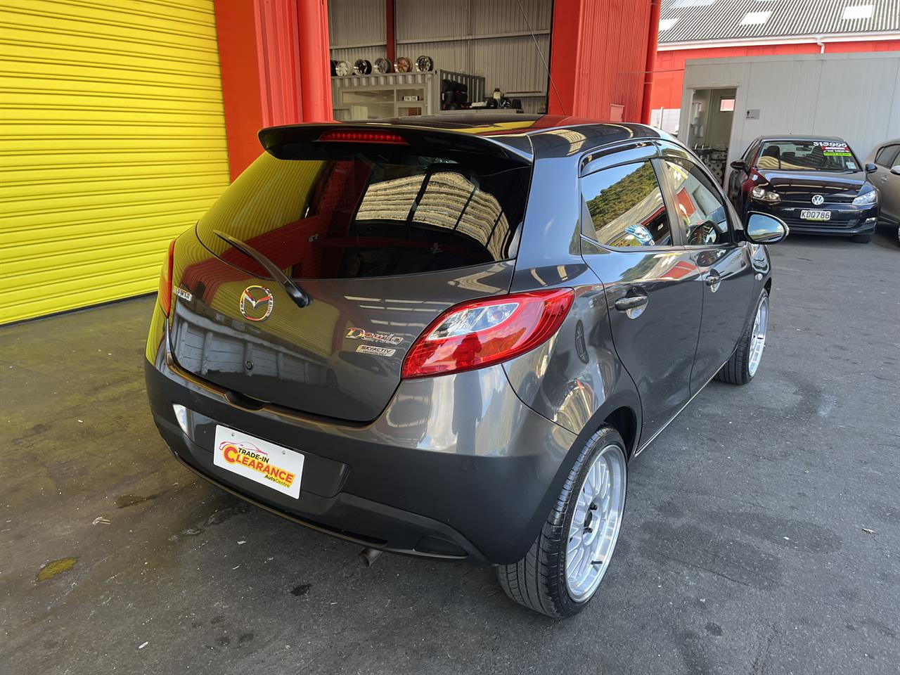 2013 Mazda Demio