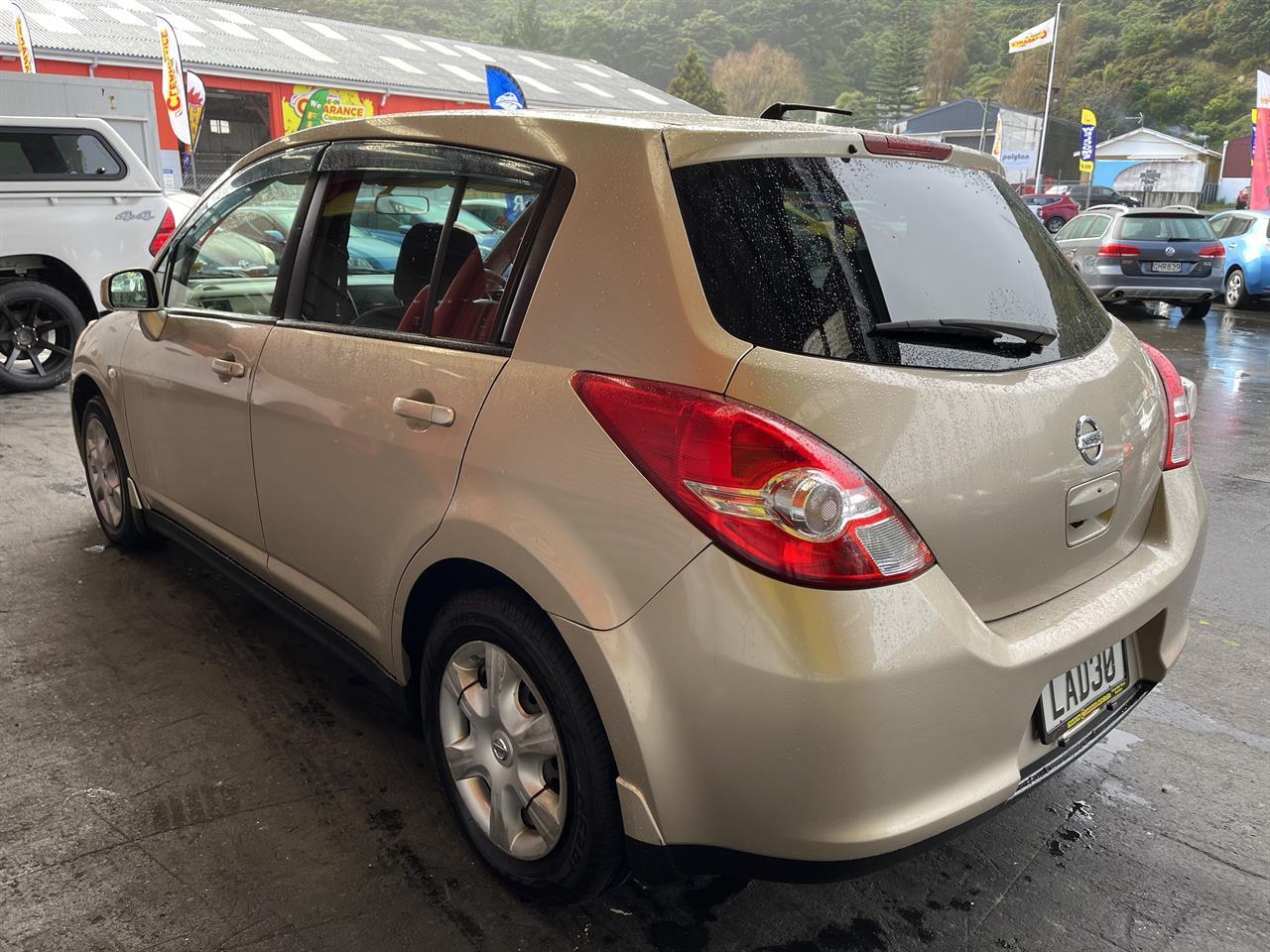 2012 Nissan Tiida