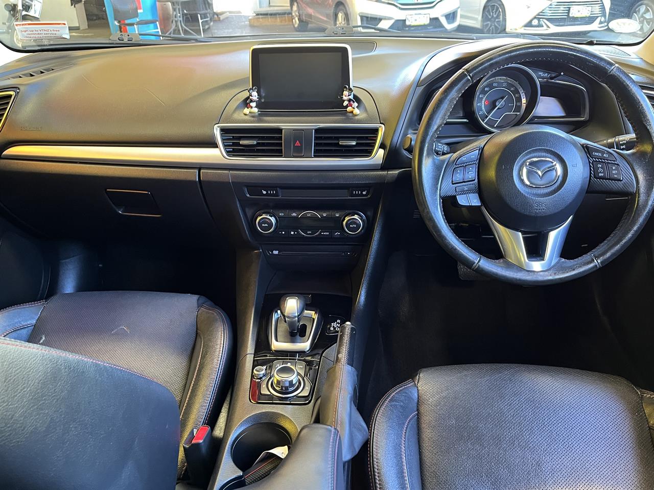 2013 Mazda Axela