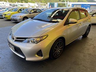 2013 Toyota Corolla - Thumbnail