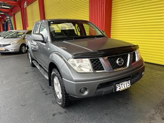 2011 Nissan Navara - Thumbnail