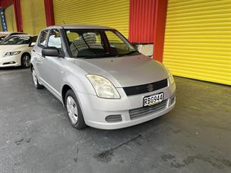 2005 Suzuki Swift - Thumbnail