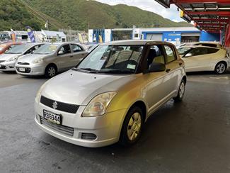 2005 Suzuki Swift - Thumbnail