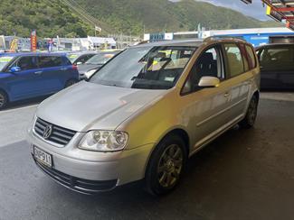 2004 Volkswagen Touran - Thumbnail