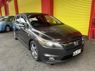 2008 Honda Stream - Thumbnail