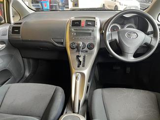 2008 Toyota Corolla - Thumbnail