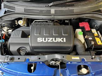 2010 Suzuki Swift - Thumbnail