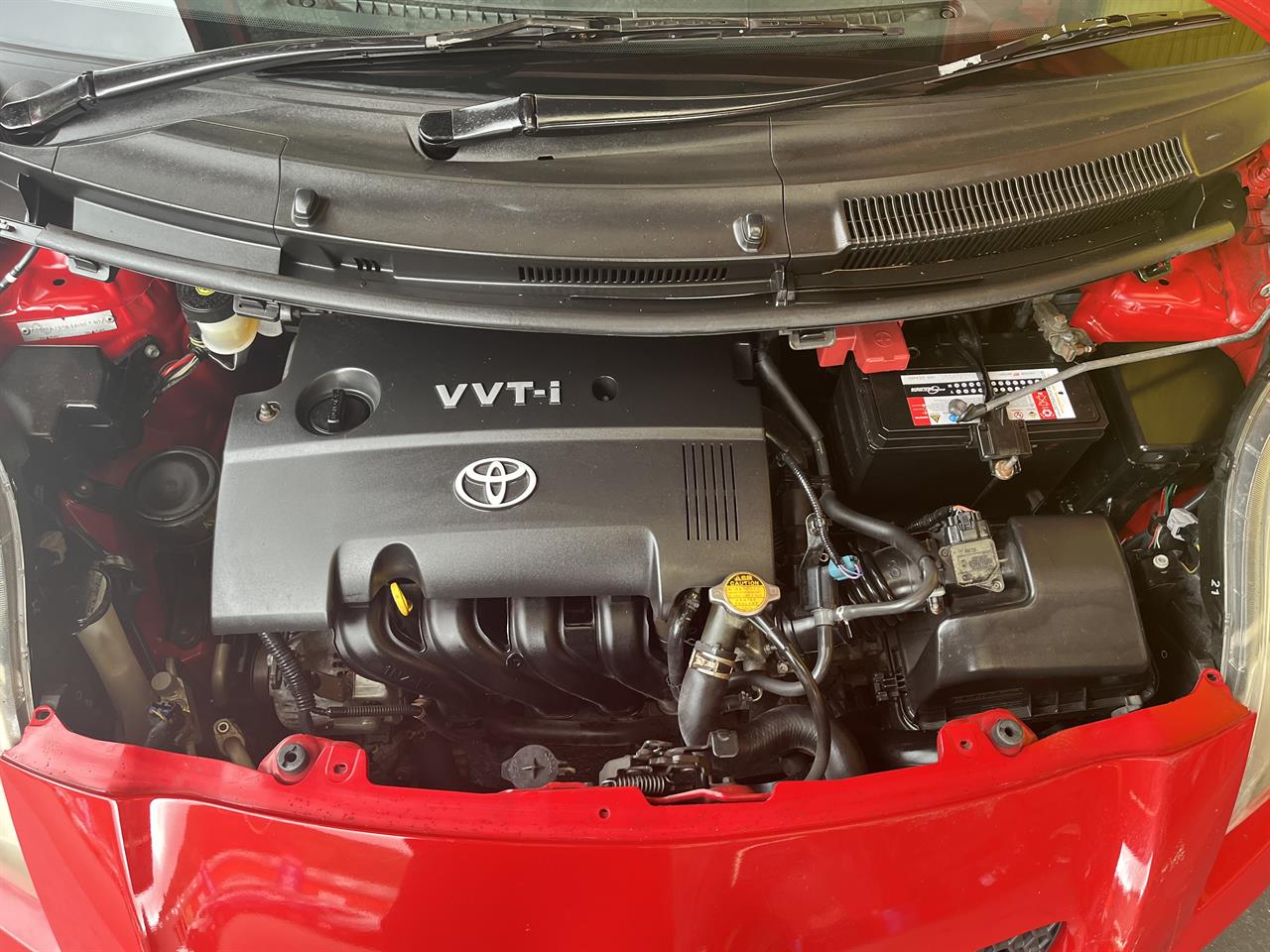 2005 Toyota Vitz