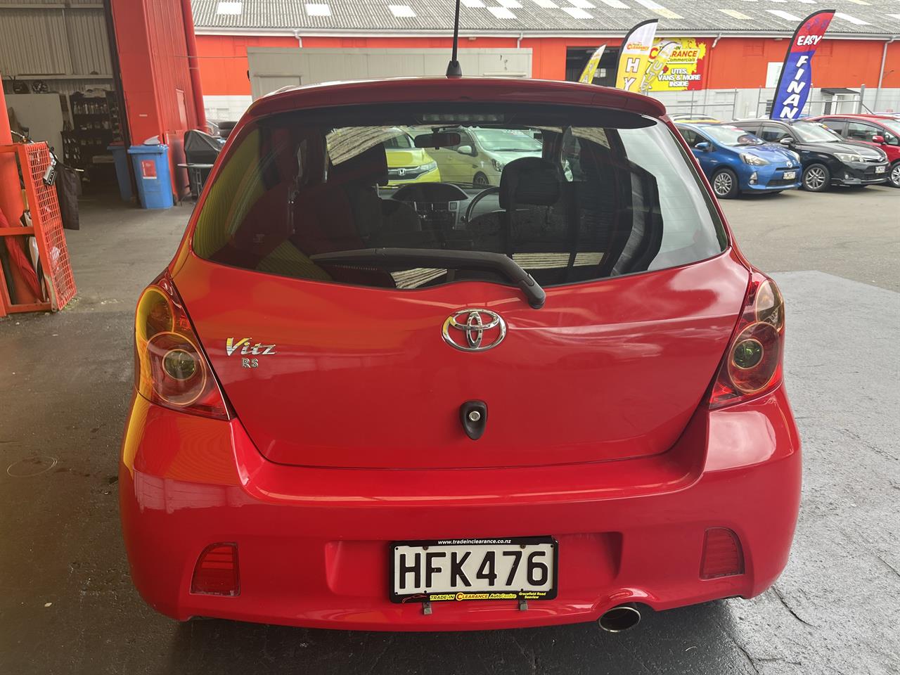 2005 Toyota Vitz