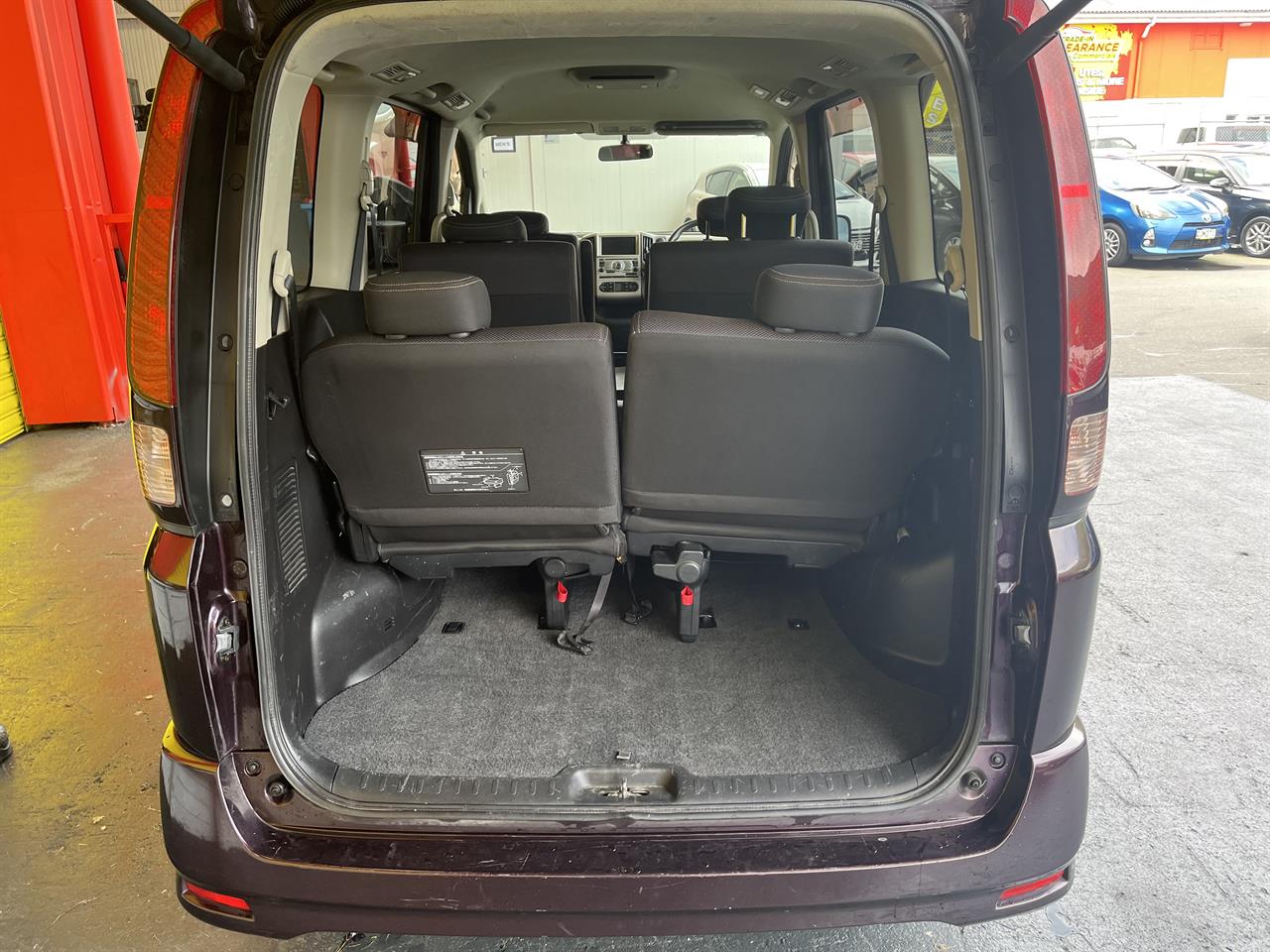 2007 Nissan Serena