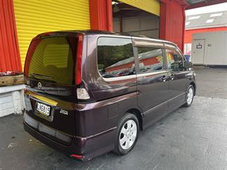 2007 Nissan Serena - Thumbnail