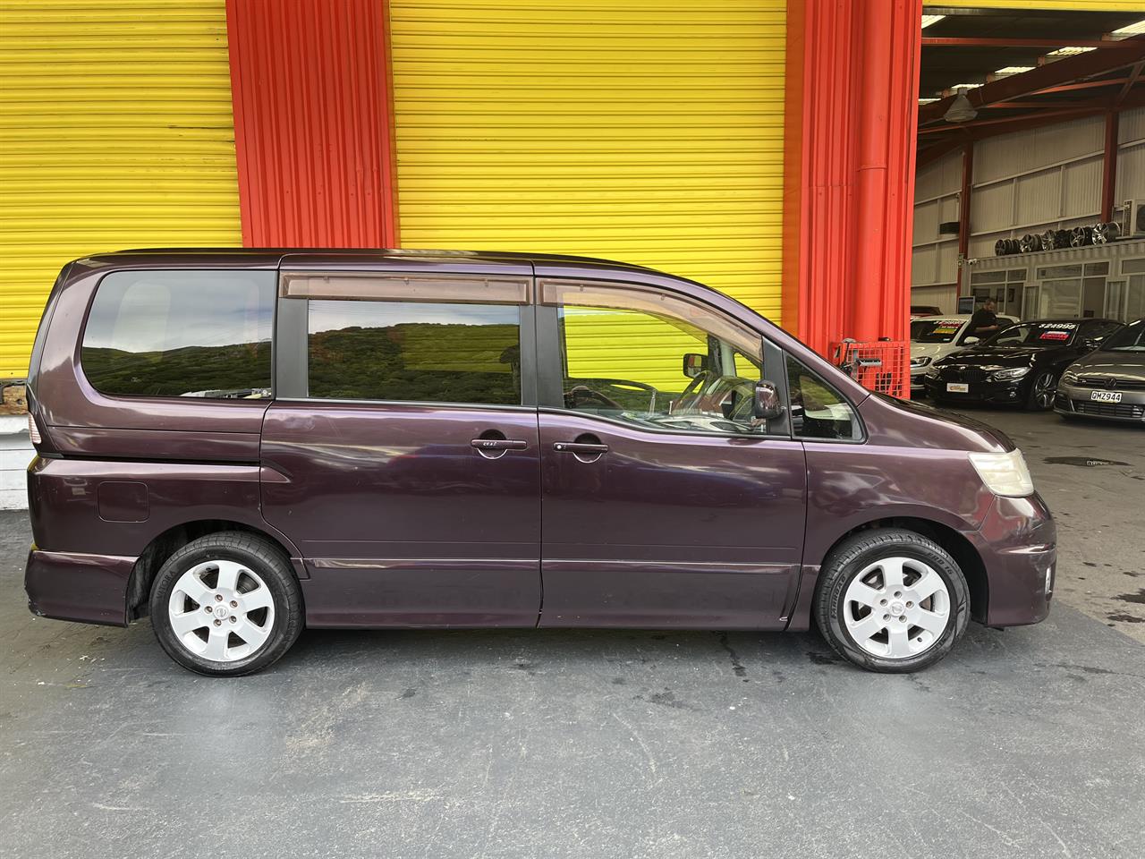 2007 Nissan Serena