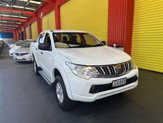 2016 Mitsubishi Triton - Thumbnail