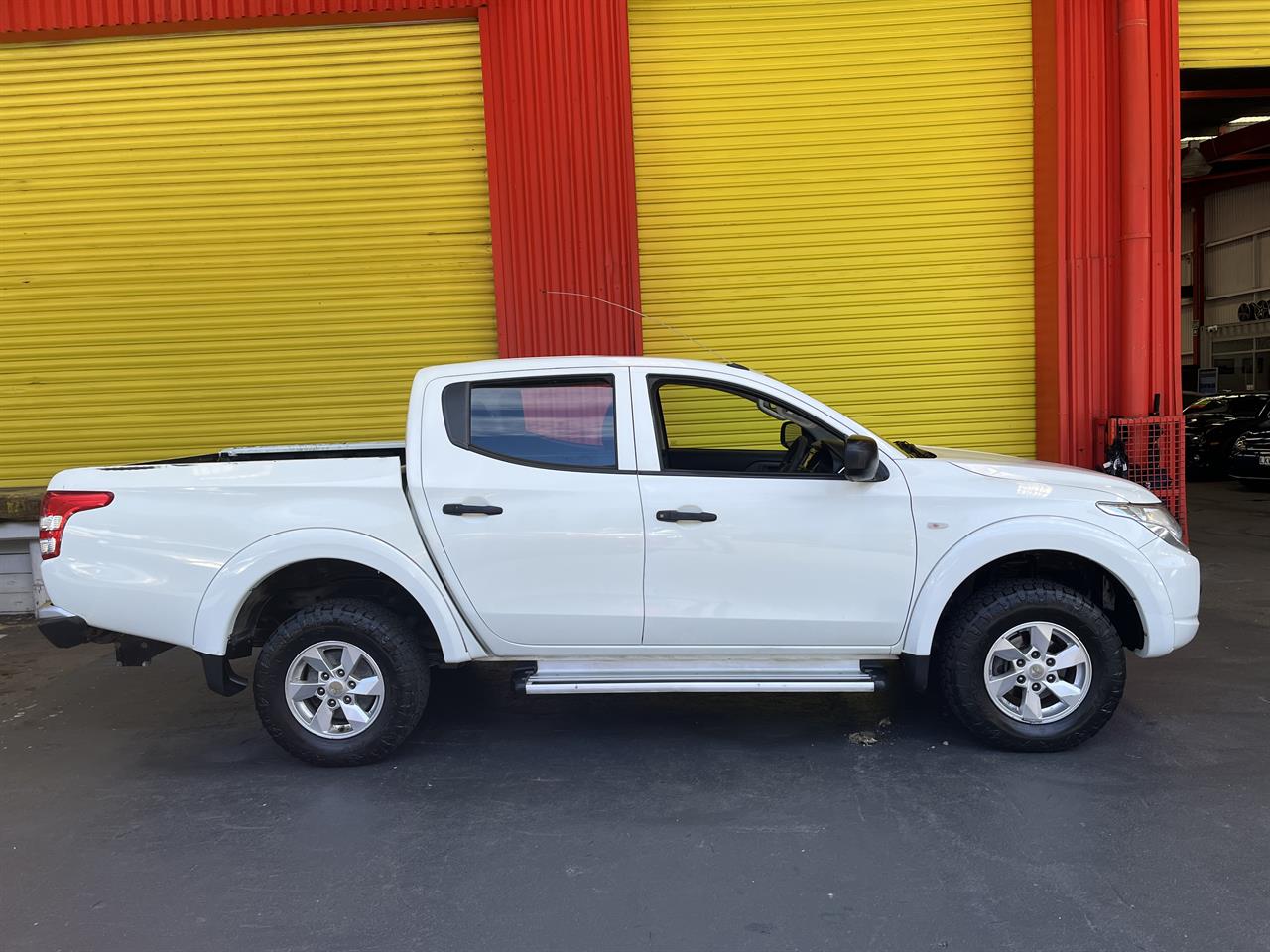 2016 Mitsubishi Triton