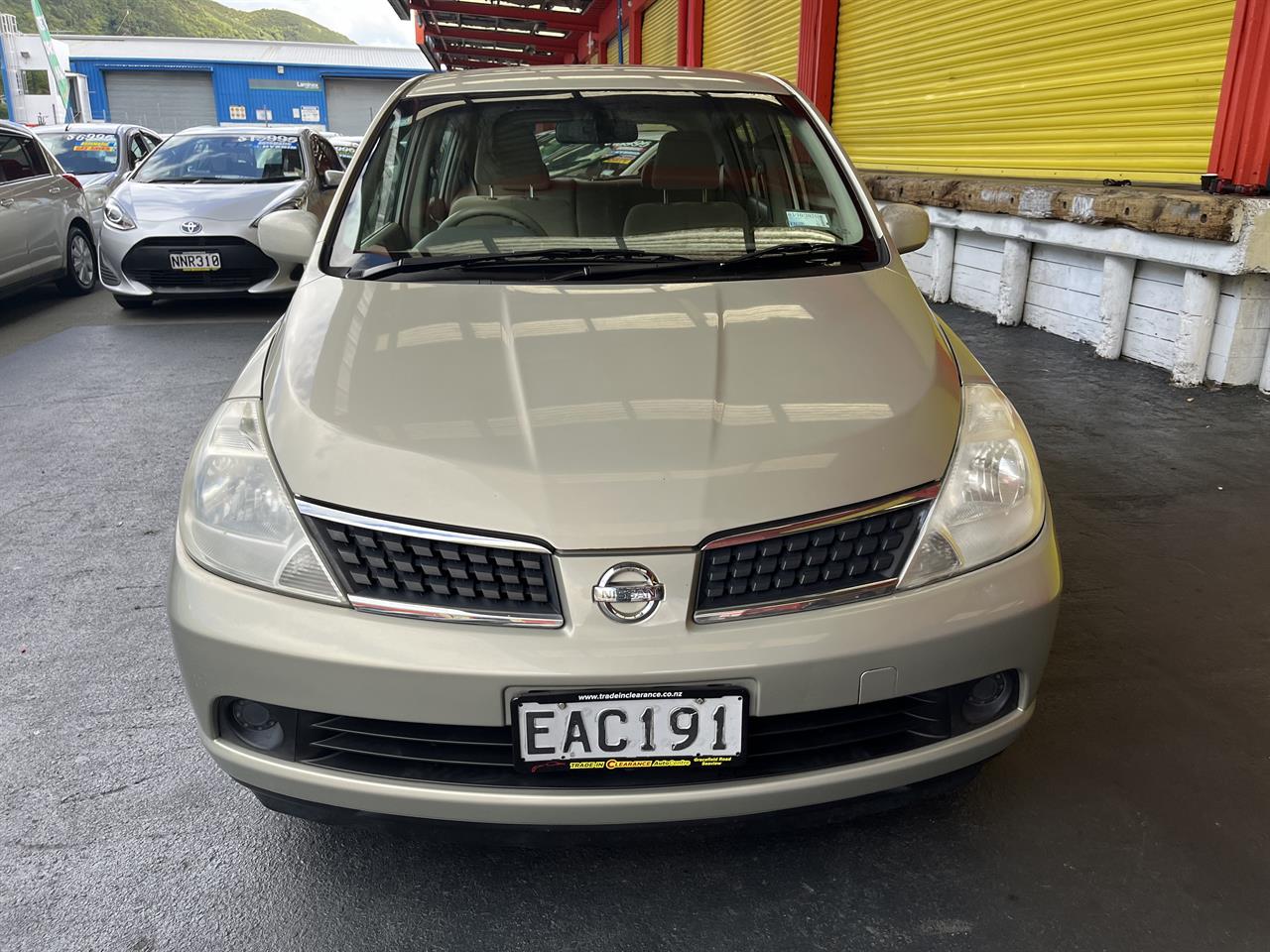 2005 Nissan Tiida