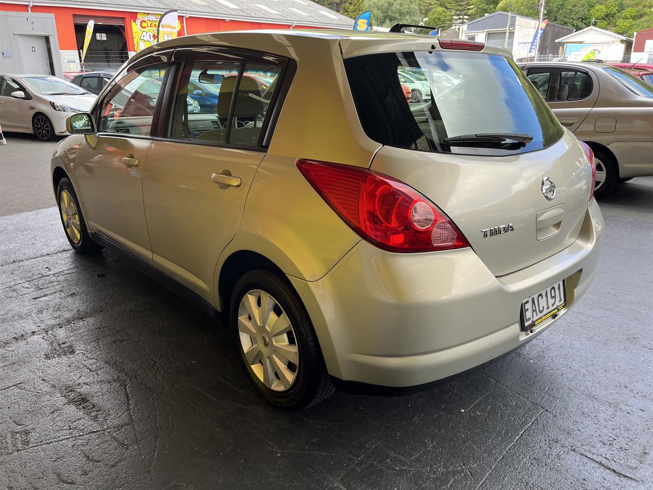 2005 Nissan Tiida