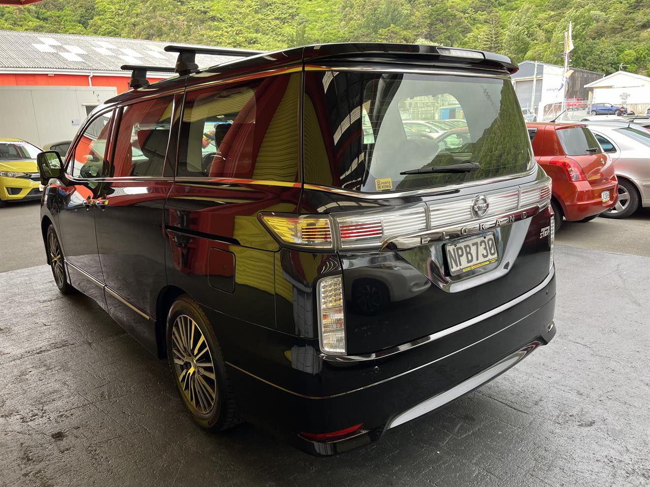 2014 Nissan ELGRAND